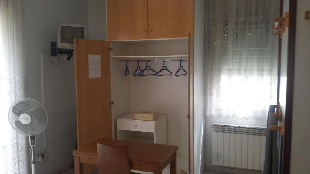 Hostal Porta De Ferro Sant Boi de Llobregat